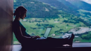 Read more about the article Digital Nomadism and its Impact on Translation Industry